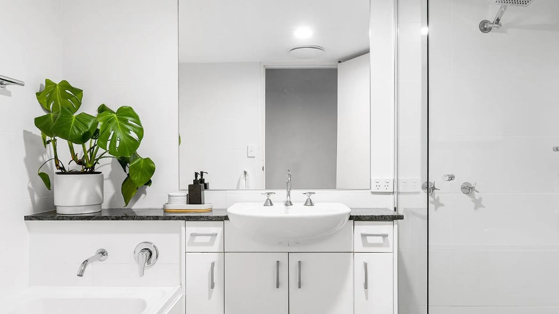 A Perfect Stay - Apartment 2 Surfside Byron Bay